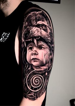 Tatuajes black and gray y realismo .