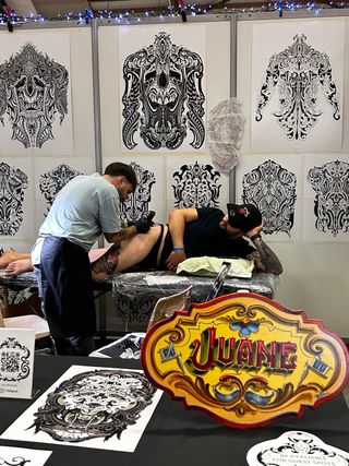 Tatuajes black and gray y realismo .