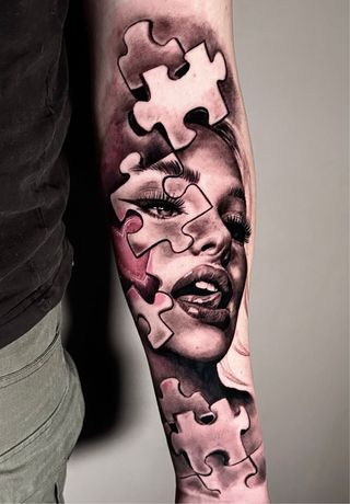 Tatuajes black and gray y realismo .