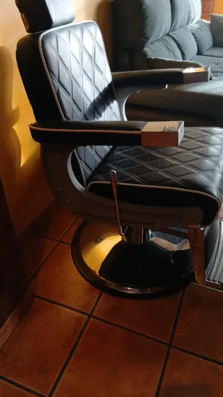 Asiento Peluquería Caballero Negro/Plata