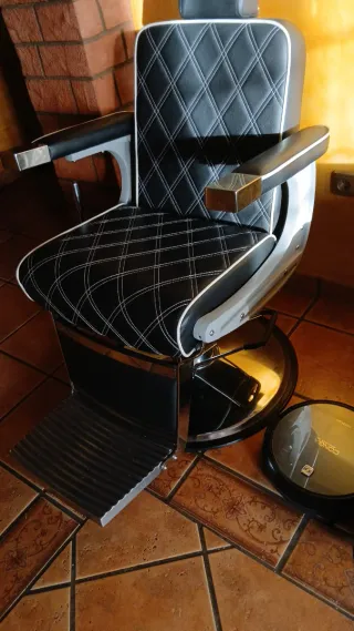 Asiento Peluquería Caballero Negro/Plata