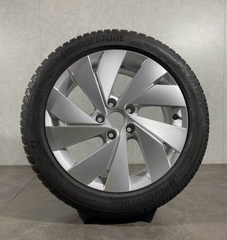 Llantas Volkswagen Golf 8 17" Originales