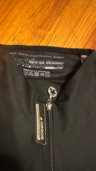 Maillot Ciclismo Assos Negro Manga Corta