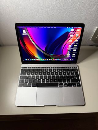 MacBook 1.1 Gh 12’ [2016][tiene 1 bollo pequeño]