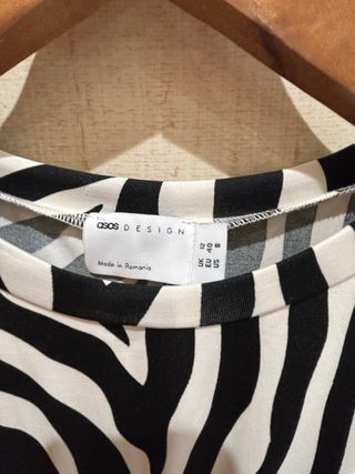 Vestido ASOS estampado cebra T.40