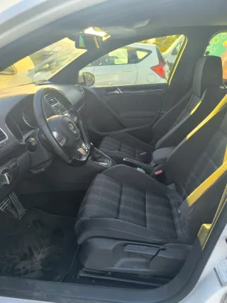 Volkswagen Golf 2010