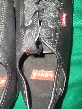 Zapatillas Levi's Negras