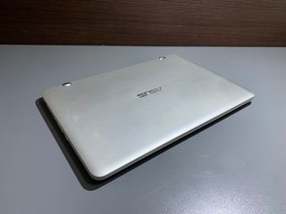 Asus core i5 tactil 8gb 1 tera usb-c