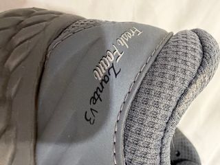 New Balance Zante V3 gris talla 42.5