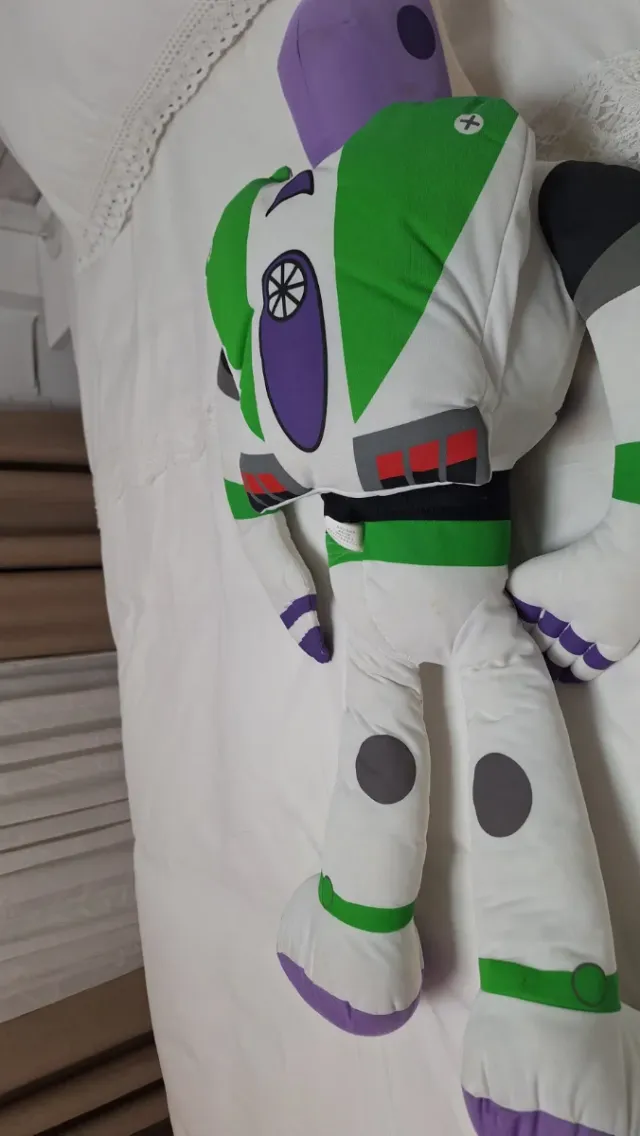 Muñeco Buzz Lightyear grande