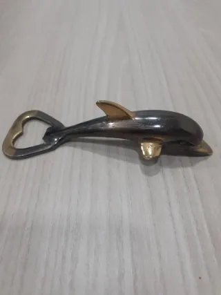 Abridor metal figura Delfín