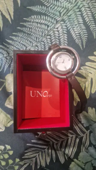 Reloj Uno de 50 Marrón y Plateado