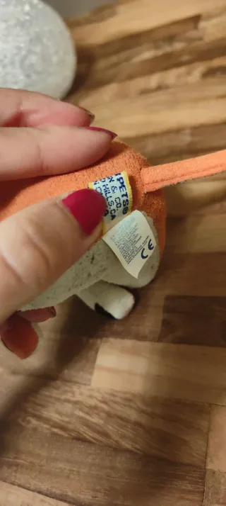 Mucca di pezza decorativa