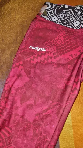 Leggings pirata Desigual