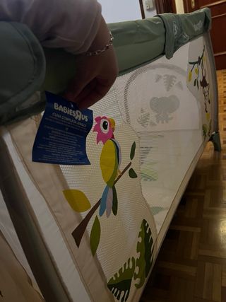 Cuna de viaje/ parque infantil plegable babiesRus