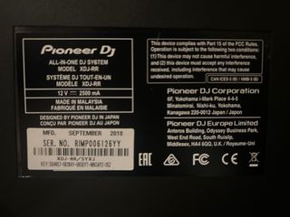 Mesa DJ Pioneer DJ TODO EN UNO Negra