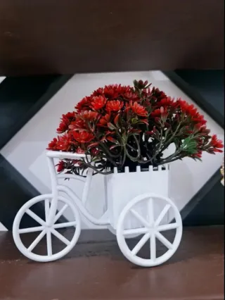 Ornamento fiori casa bicicletta bianco