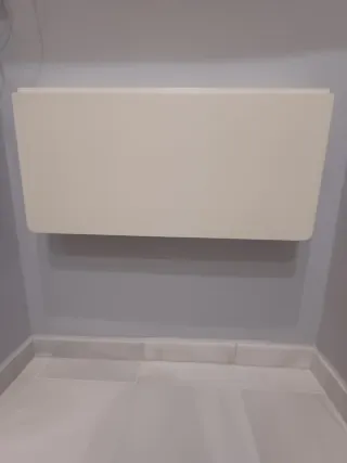 Tavolo da scrivania pieghevole in legno massello