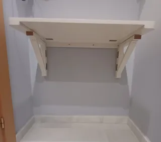 Tavolo da scrivania pieghevole in legno massello