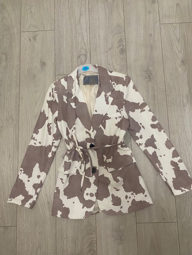 Blazer estampado vaca