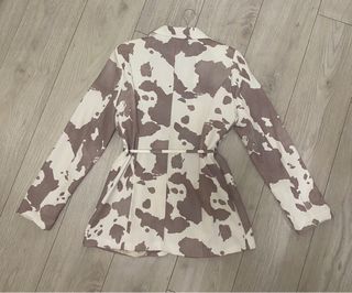 Blazer estampado vaca