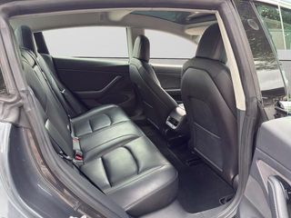 Tesla Model 3 Gran Autonomía 4WD 254 kW (345 CV)