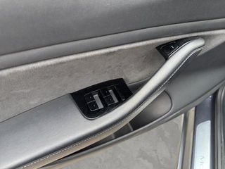 Tesla Model 3 Gran Autonomía 4WD 254 kW (345 CV)