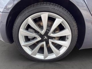 Tesla Model 3 Gran Autonomía 4WD 254 kW (345 CV)