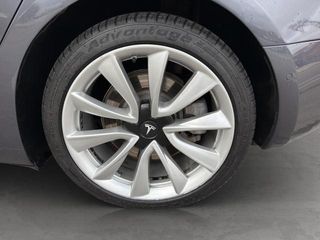 Tesla Model 3 Gran Autonomía 4WD 254 kW (345 CV)