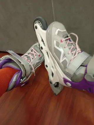 Patines Decathlon Talla 32-35 extensibles.