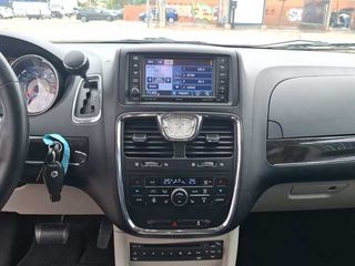 Lancia Voyager 2.8 CRD Silver 131 kW (178 CV)