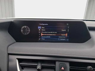 Lexus UX 250h Business 2WD 135 kW (184 CV)