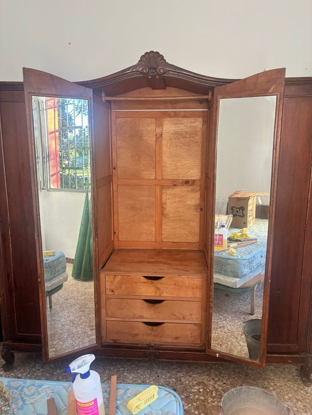 Armario madera maciza años 40/50