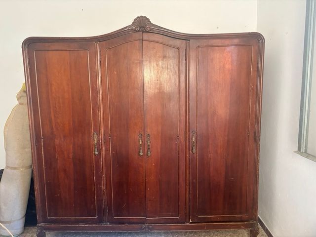 Armario madera maciza años 40/50