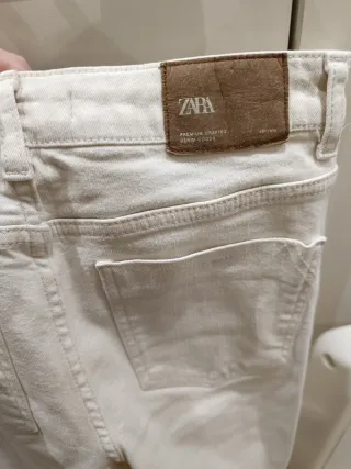 Pantalones beige