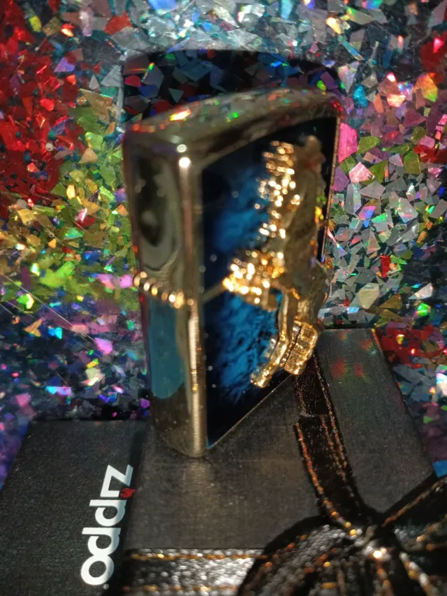 Zippo "Liberty Horse" placado oro Original jewelle