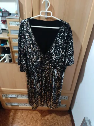 Vestido fiesta lentejuelas negro y plata