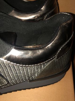 Zapatos B3D Talla 39 Negro/Dorado