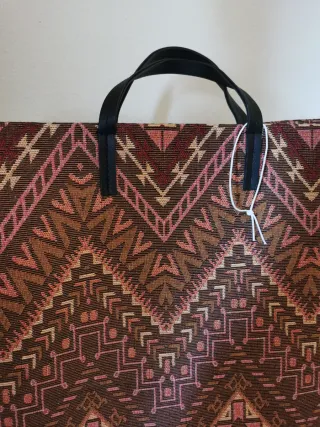 Borsa tote bag fantasia con tasche