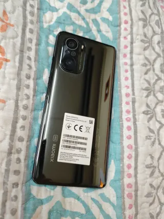 Xiaomi Mi 11i 5G 256GB 8GB RAM ottimo schermo