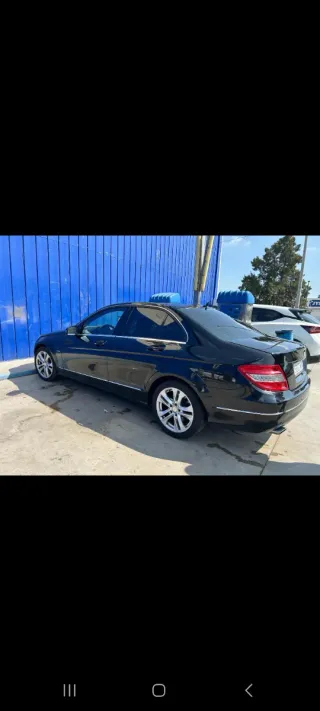 Mercedes-Benz Clase C 2010