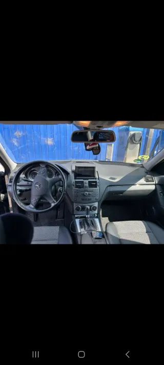 Mercedes-Benz Clase C 2010