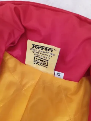 Giacca a vento Ferrari vintage rossa