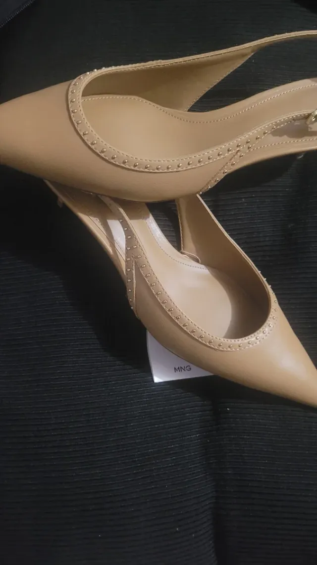 Zapatos Slingback Mango BeigeTalla 38 sin estrenar