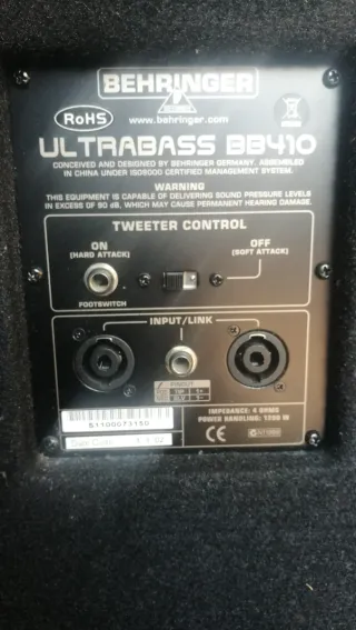 Cabezal Bajo Bugera + Pantalla Behringer + Flight