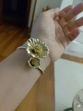 Pulsera Sfera Flor Dorada