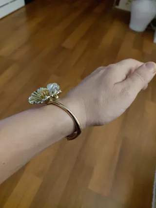 Pulsera Sfera Flor Dorada