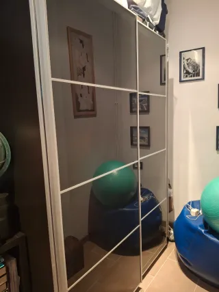 Armario puertas correderas Ikea