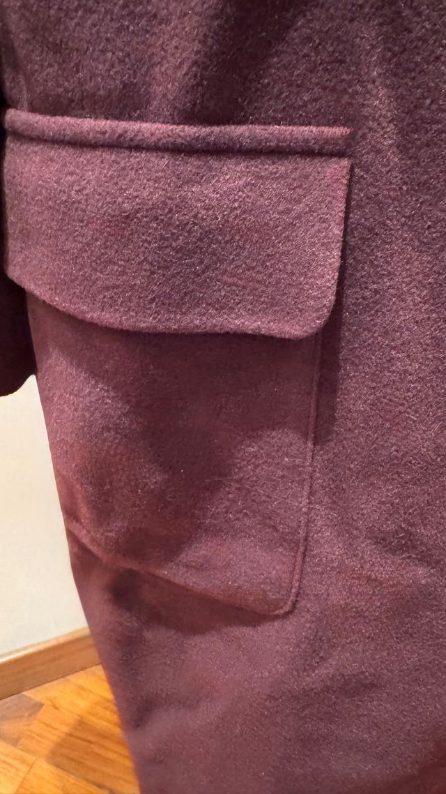 Cappotto in morbida lana color vinaccia