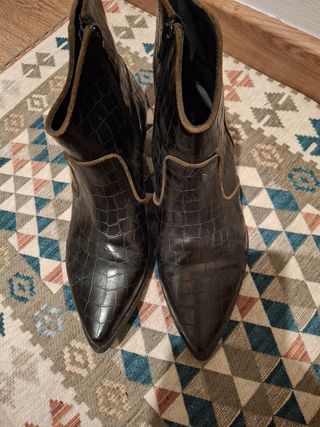 Camperos donna neri con cerniera laterale